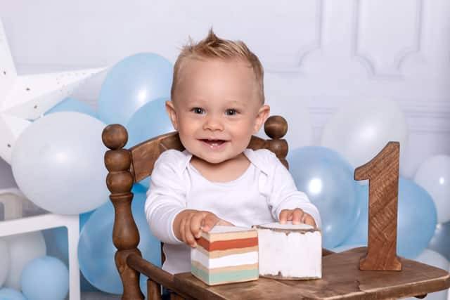 Narodeninové fotenie s balónmi – detské fotenie Nitra